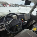 2009 International 7400 Bucket Truck full