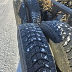 2023 Peterbilt 567 Tri-Drive Grain Truck full