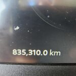 2023 Peterbilt 567 Tri-Drive Grain Truck full