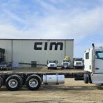 2015 Kenworth T880 Tri-Drive 25′ Grain Truck full